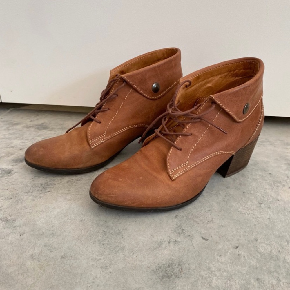 Täōs Shoes